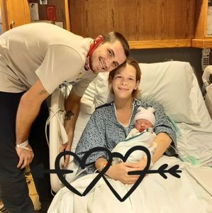 Meet your Posher, Chariti